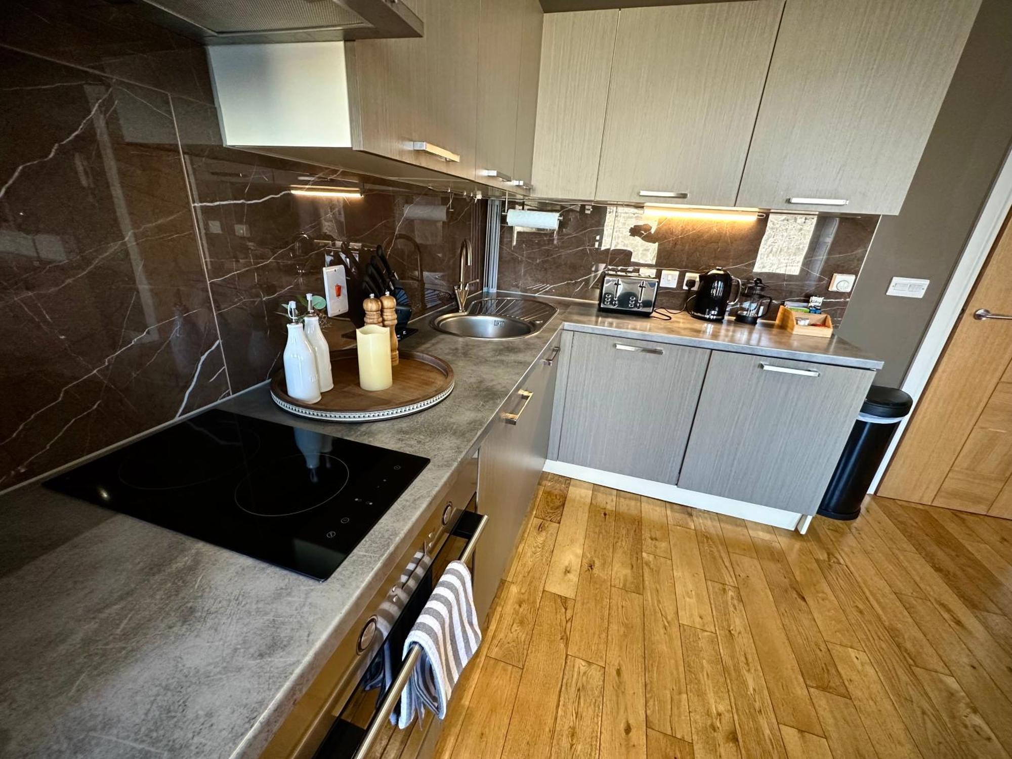 Halvard Apartments At Castletown Esterno foto